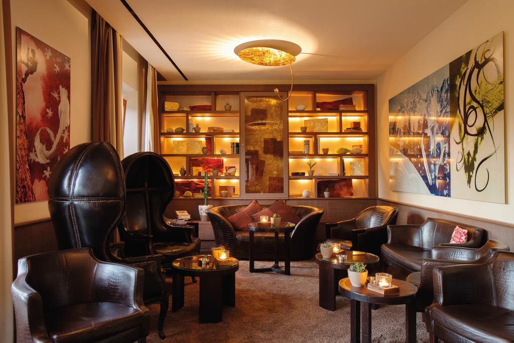 Schlosshotel Kitzbuehel A-Rosa Collection Zewnętrze zdjęcie The Library