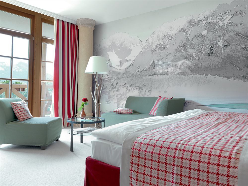 Schlosshotel Kitzbuehel A-Rosa Collection Zewnętrze zdjęcie A room at the Hotel Schatzalp
