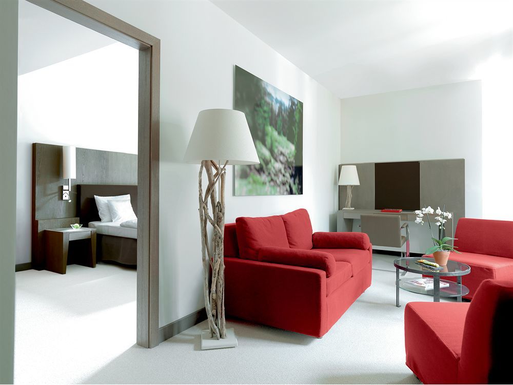 Schlosshotel Kitzbuehel A-Rosa Collection Zewnętrze zdjęcie A suite at the Hotel de las Rosas